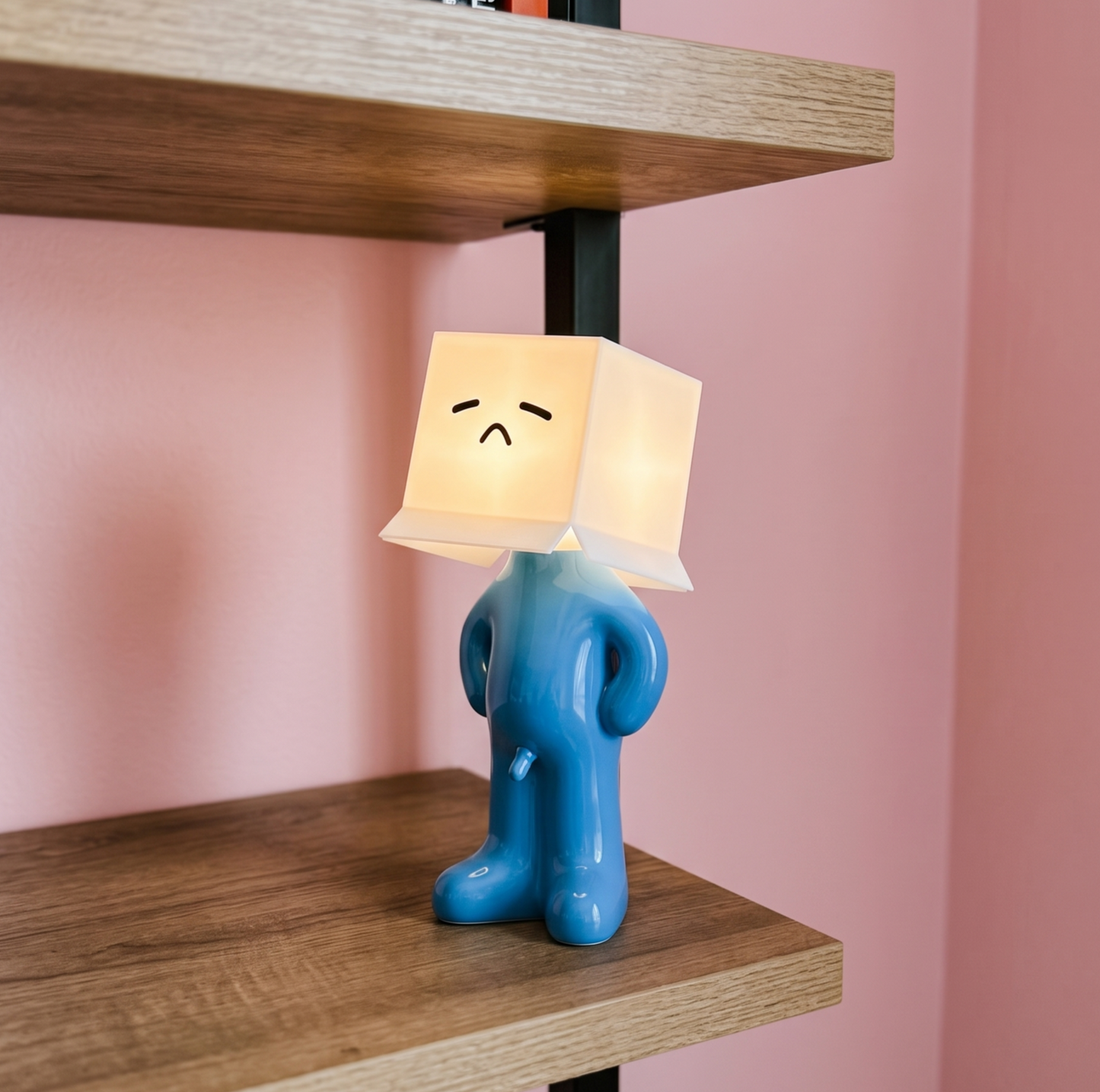 Larry the Lamp - Boxed